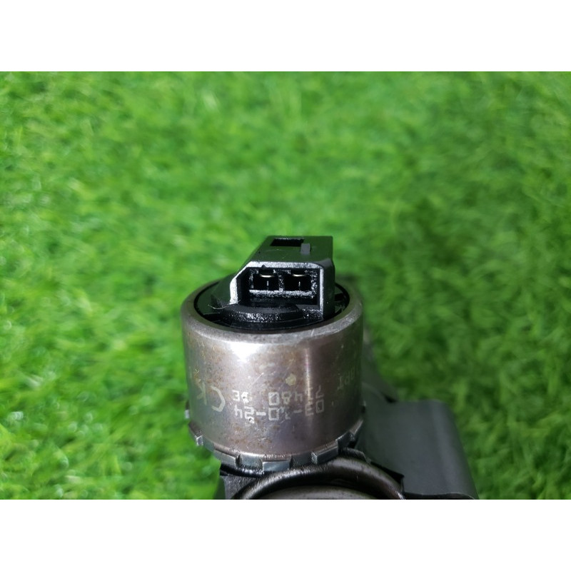 Форсунка топливная (топливная система) Volkswagen Golf 1K 2004 2.0 BKD 03G130073B