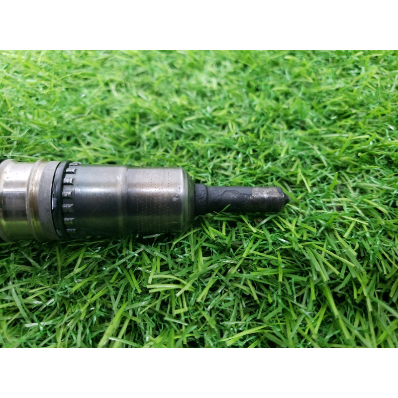 Форсунка топливная (топливная система) Volkswagen Golf 1K 2004 2.0 BKD 03G130073B