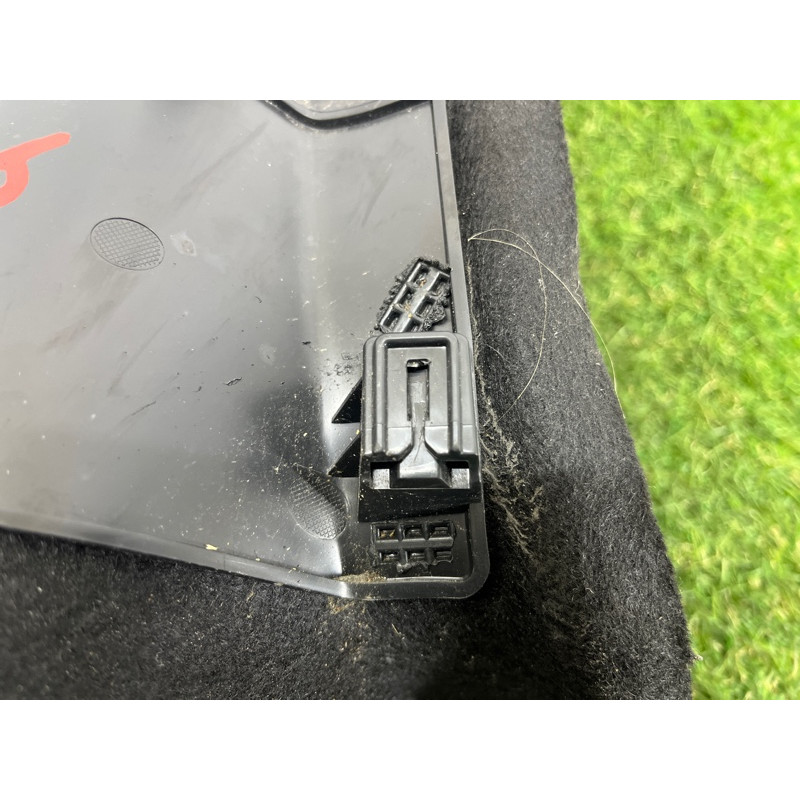 Обшивка багажника (салон) AUDI A3 8V 2018 2.0 CZRA 8V5863887ANCA9