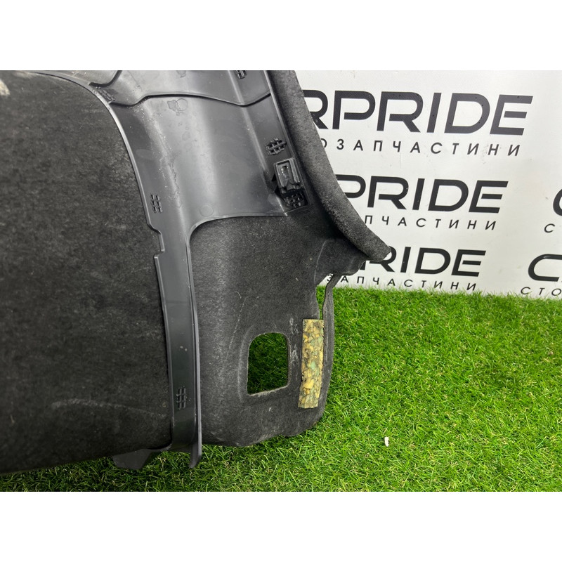 Обшивка багажника (салон) AUDI A3 8V 2015 1.8 8V5863887SCA9