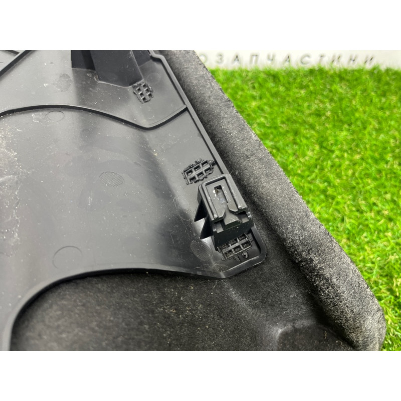 Обшивка багажника (салон) AUDI A3 8V 2015 1.8 8V5863887SCA9