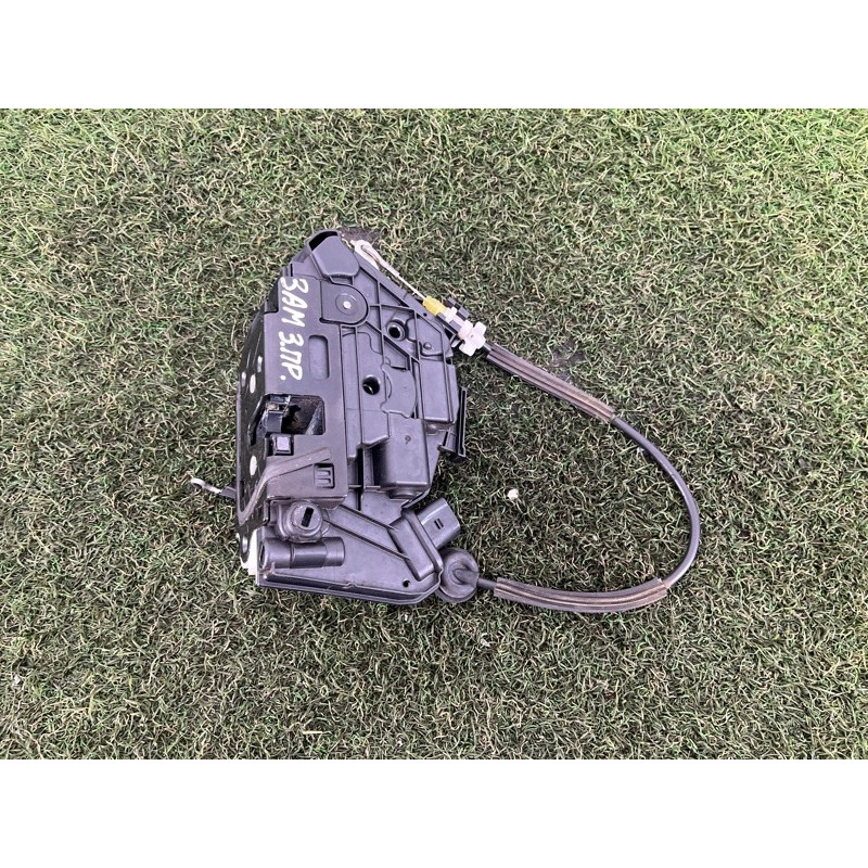 Замок двери (кузов и элементы) Volkswagen Amarok 2H 2012 2.0 5N0839016D