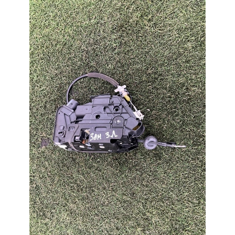 Замок двери (кузов и элементы) Volkswagen Amarok 2H 2012 2.0 5N0839015D