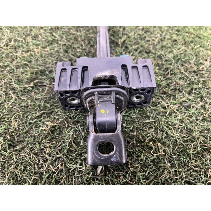 Ограничитель двери (кузов и элементы) Volkswagen Amarok 2H 2012 2.0 2H7839249