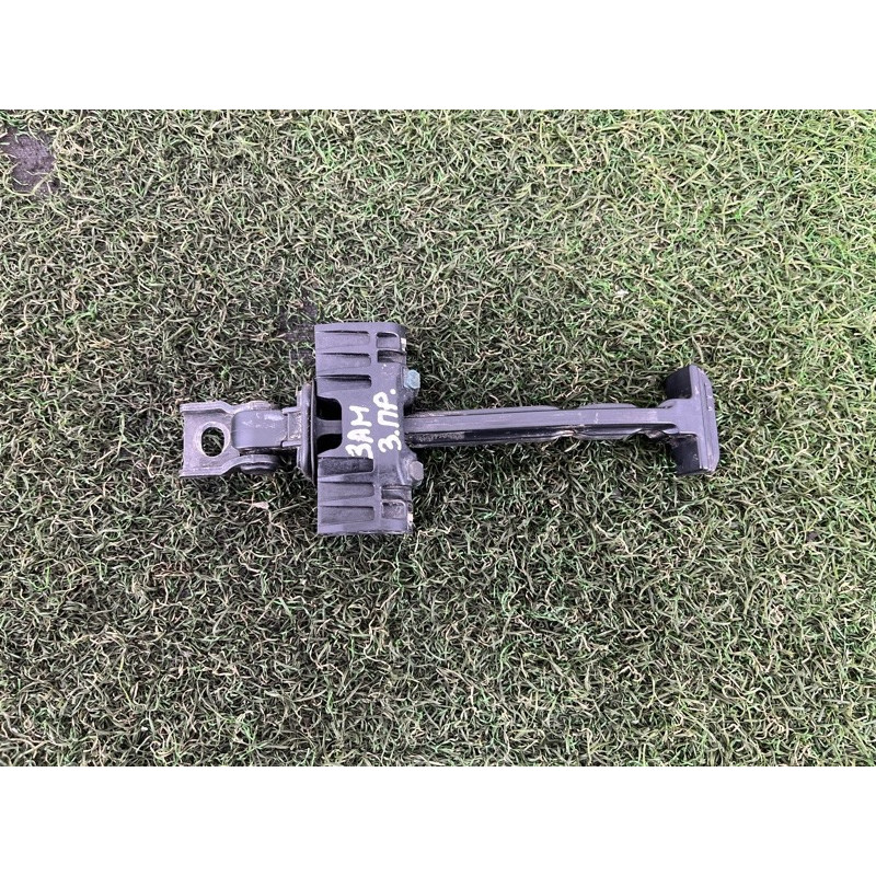 Ограничитель двери (кузов и элементы) Volkswagen Amarok 2H 2012 2.0 2H7839249