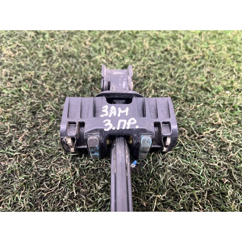 Ограничитель двери (кузов и элементы) Volkswagen Amarok 2H 2012 2.0 2H7839249