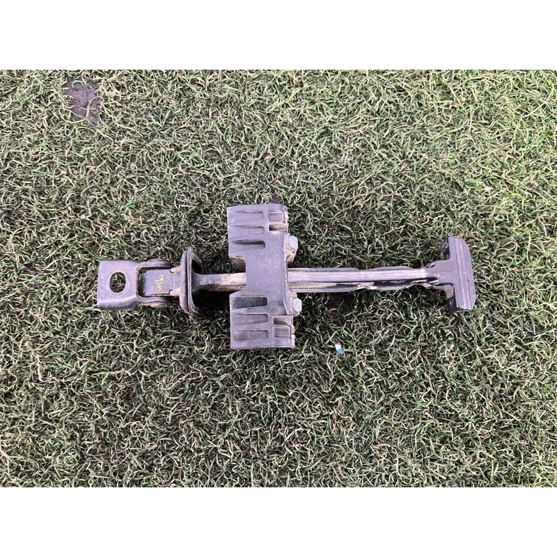 Ограничитель двери (кузов и элементы) Volkswagen Amarok 2H 2012 2.0 tdi 2H7839249