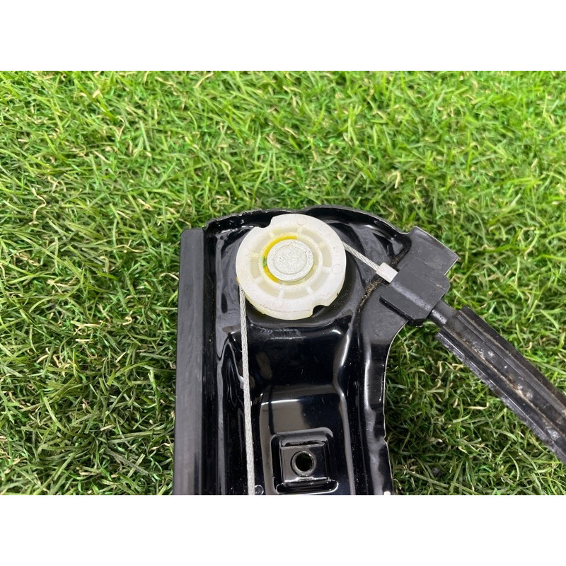 Механизм стеклоподъемника с мотором (кузов и элементы) Volkswagen Amarok 2H 2012 2.0 2H7839402C