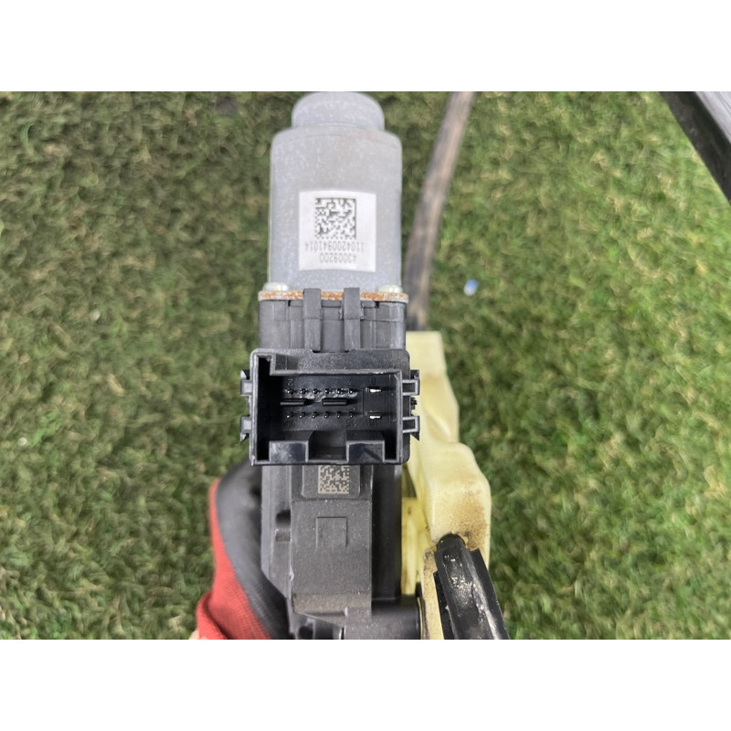 Механизм стеклоподъемника с мотором (кузов и элементы) Volkswagen Amarok 2H 2012 2.0 2H7839401C