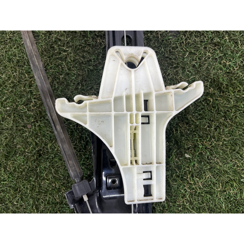 Механизм стеклоподъемника с мотором (кузов и элементы) Volkswagen Amarok 2H 2012 2.0 2H7839401C