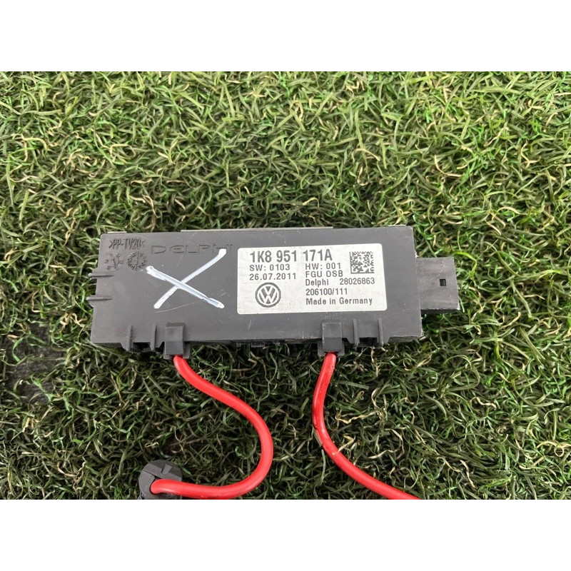 Датчик сигнализации (электрика / датчики) Volkswagen Amarok 2H 2012 2.0 tdi 1K8951171A