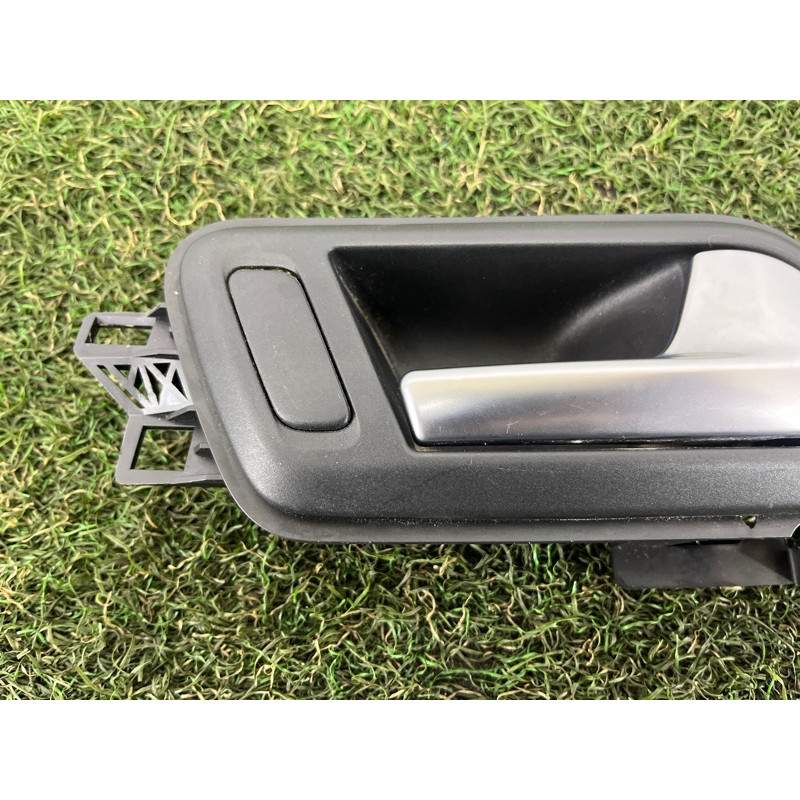 Ручка двери внутренняя (салон) Volkswagen Amarok 2H 2012 2.0 2H0837114DUBN