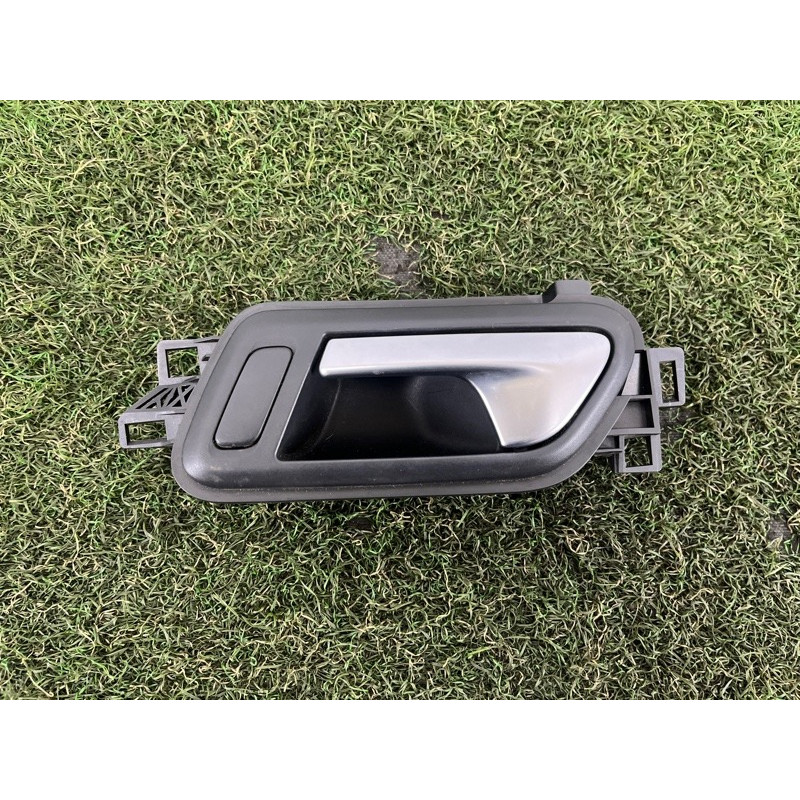 Ручка двери внутренняя (салон) Volkswagen Amarok 2H 2012 2.0 tdi 2H0837113DUBN