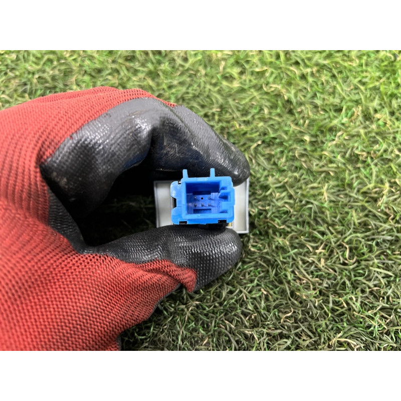 Кнопка освещения багажного отсека (электрика / кнопки) Volkswagen Amarok 2H 2012 2.0 tdi 2H5959917CREH