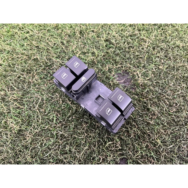 Блок кнопок стеклоподъемников (электрика / кнопки) Volkswagen Amarok 2H 2012 2.0 1K4959857BREH