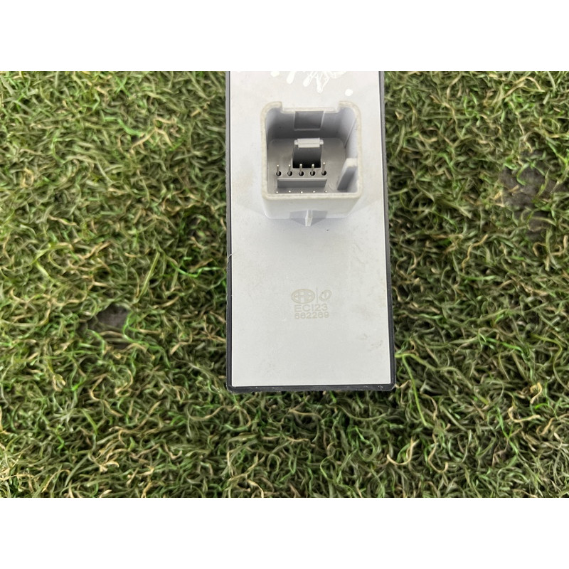 Блок кнопок стеклоподъемников (электрика / кнопки) Volkswagen Amarok 2H 2012 2.0 1K4959857BREH