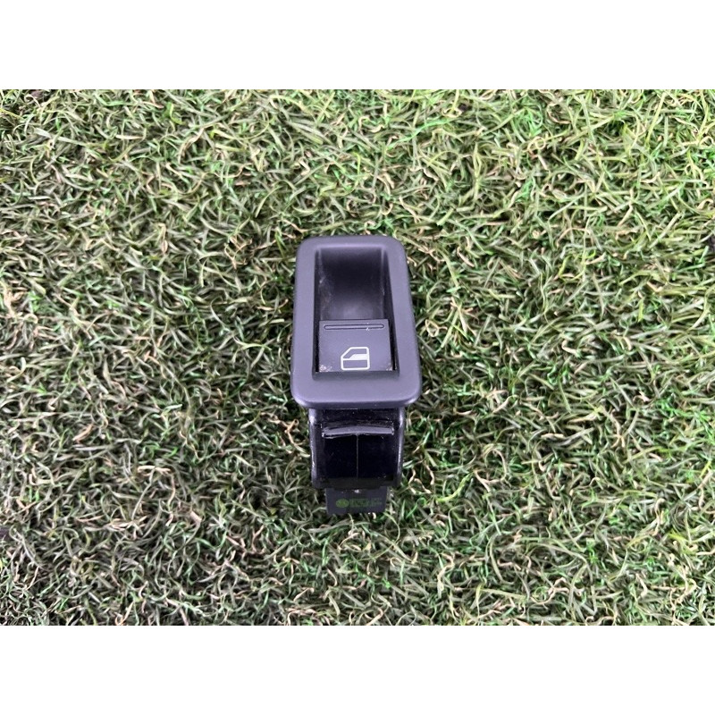 Кнопка стеклоподъемника (электрика / кнопки) Volkswagen Amarok 2H 2012 2.0 7L6959855BREH