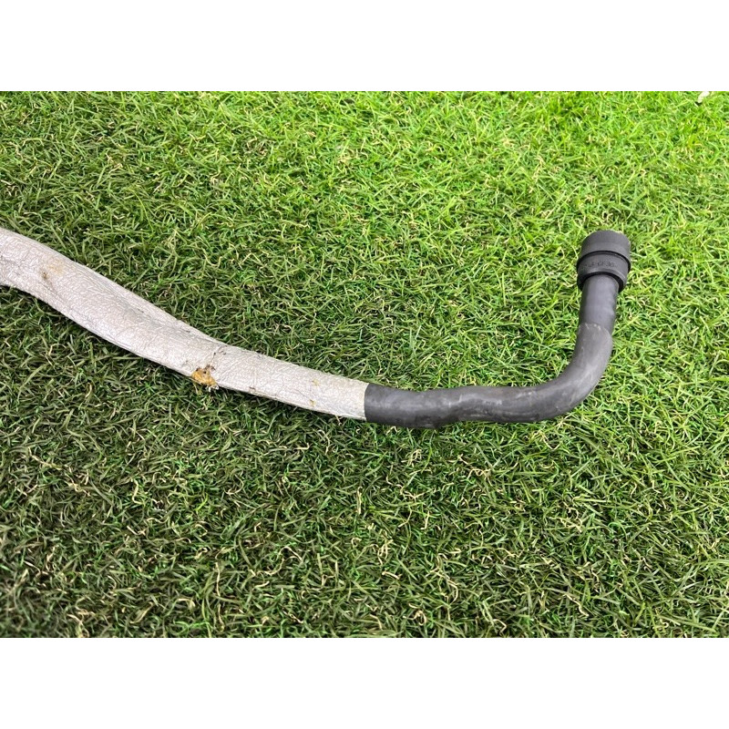 Вакуумна трубка (двигун та елементи) Volkswagen Touareg II NF 2013 3.0 7P0131055