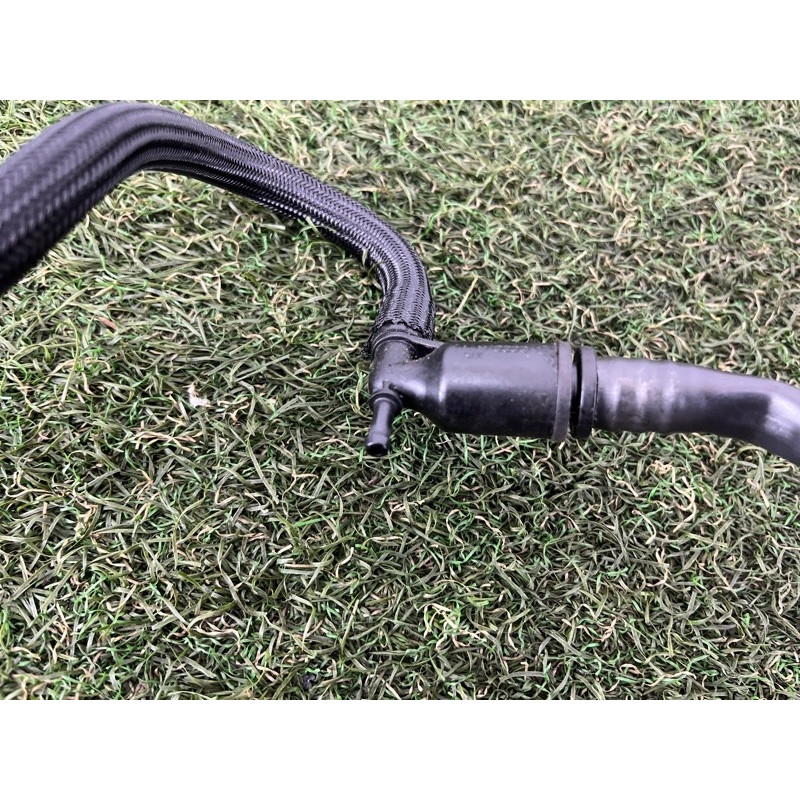 Вакуумна трубка (двигун та елементи) Volkswagen Touareg II NF 2013 3.0 7P0131055
