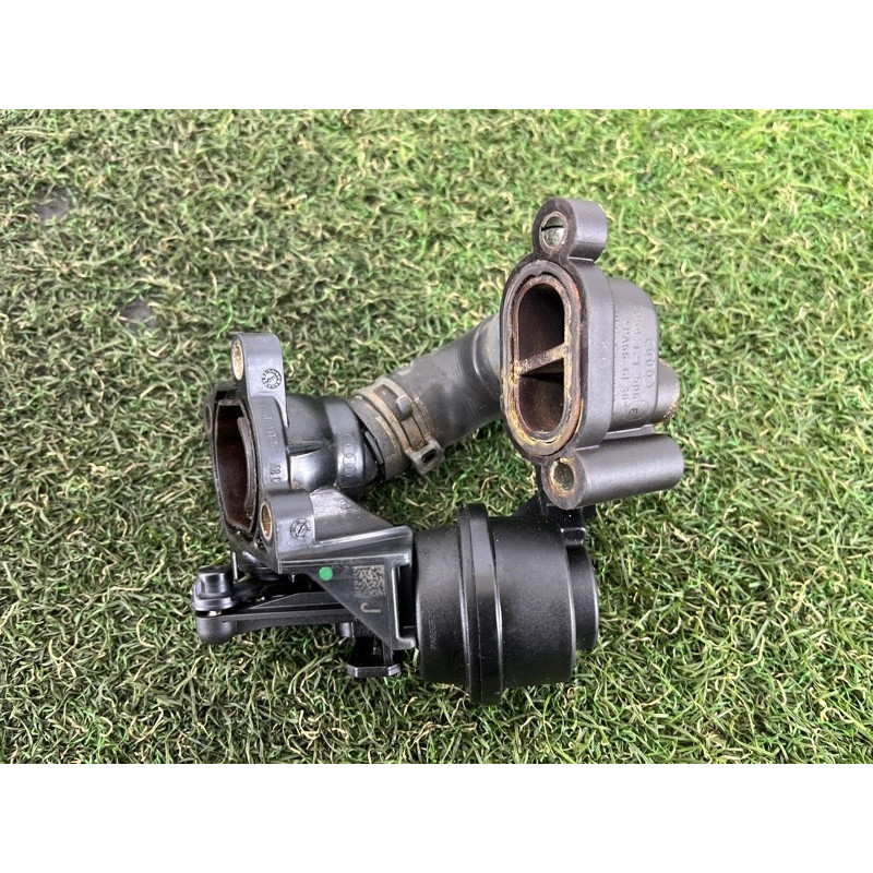 Клапан системы охлаждения (электрика / кнопки) Volkswagen Touareg II NF 2013 3.0 059121737J