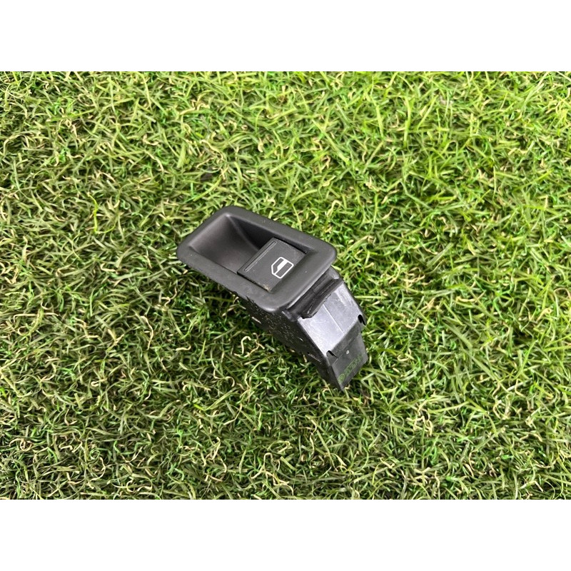 Кнопка стеклоподъемника (электрика / кнопки) Volkswagen Amarok 2H 2012 2.0 7L6959855BREH