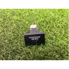 Индикатор ремня/подушки безопасности