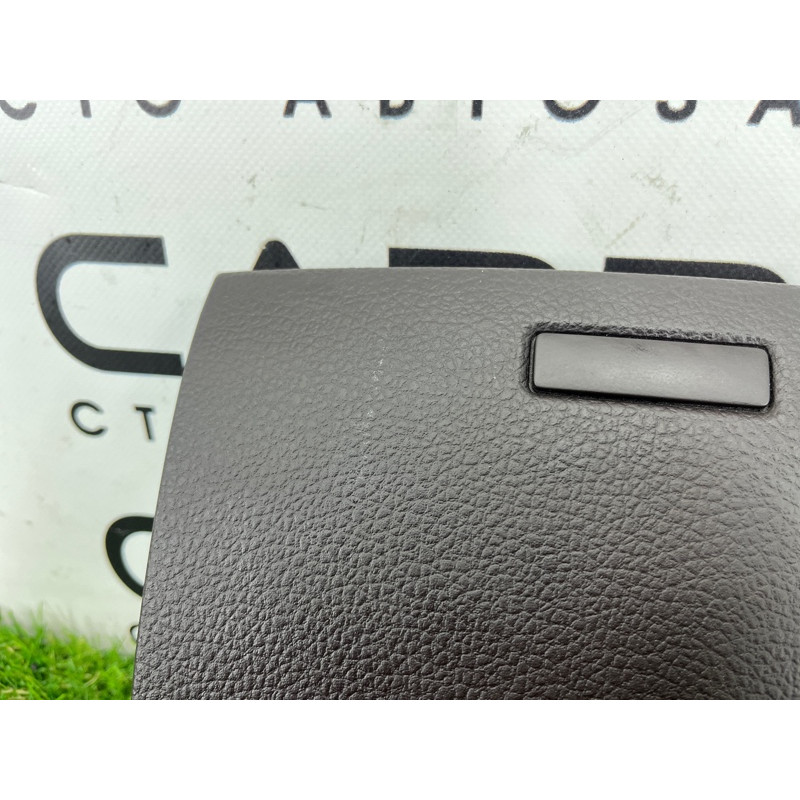 Бардачок водительский (салон) Volkswagen Touareg NF 2012 3.6 7P6857922G4A1