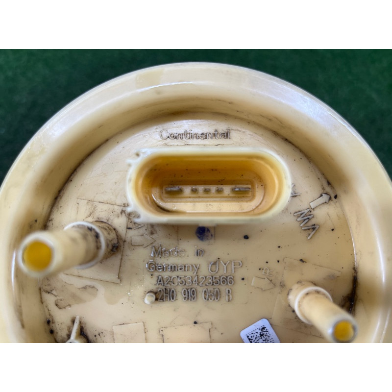 Топливный насос (топливная система) Volkswagen Amarok 2H 2012 2.0 2H0919050B