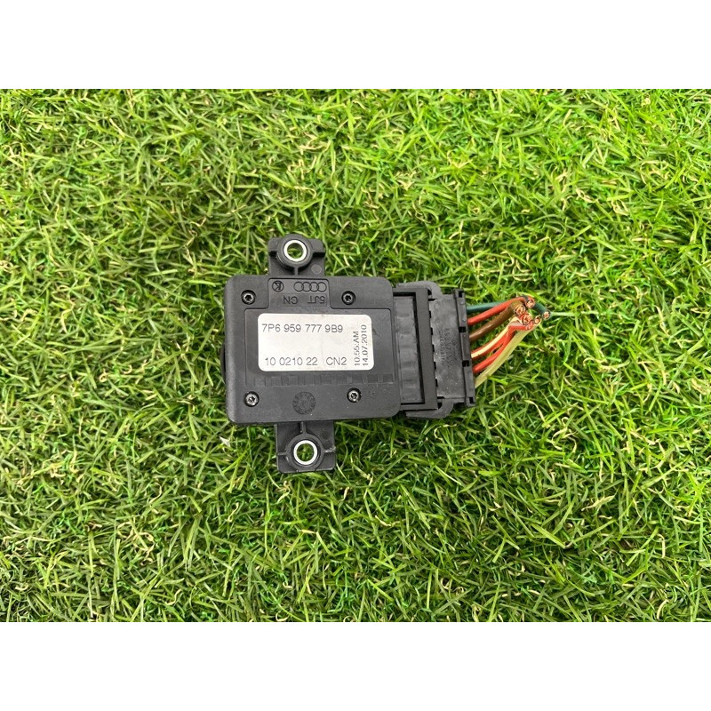 Кнопка регулировки сиденья (электрика / кнопки) Volkswagen Touareg NF 2011 3.6 7P6959777QWA