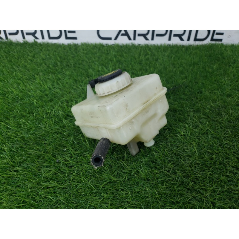 Бачок тормозной жидкости (тормозная система) BMW 5-series E60 2004 M54B22 32067179