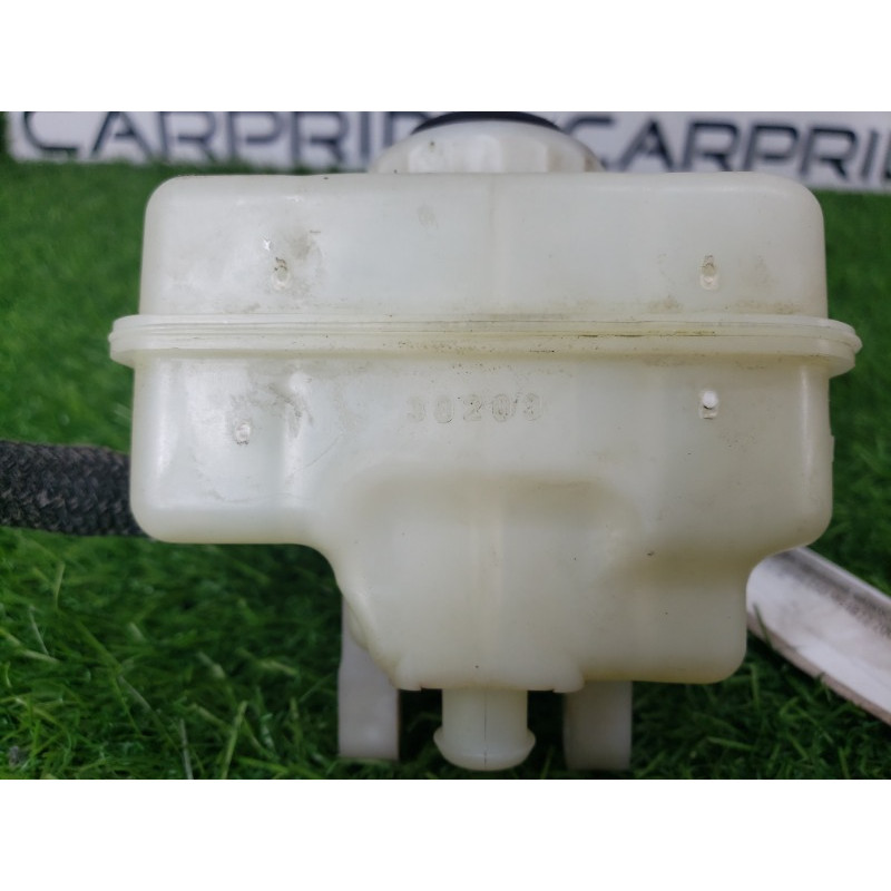 Бачок тормозной жидкости (тормозная система) BMW 5-series E60 2004 M54B22 32067179