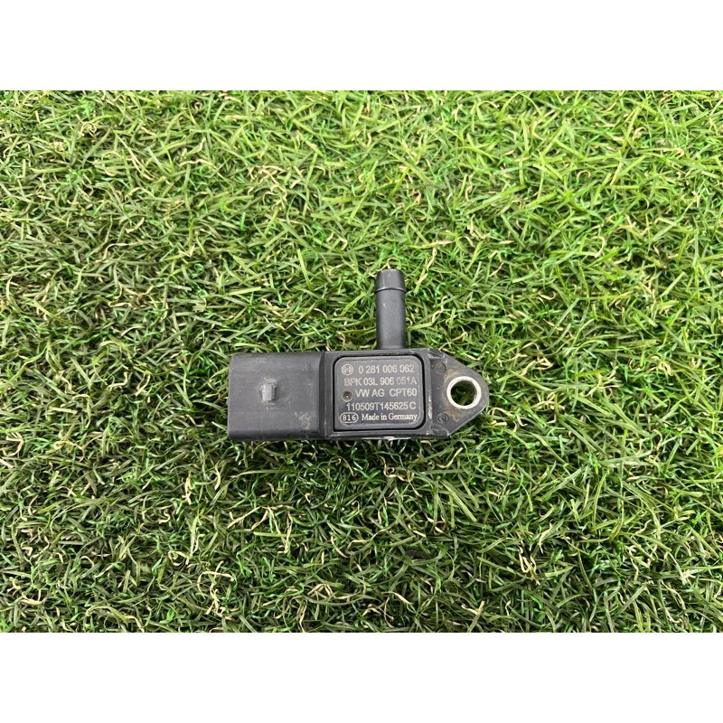 Датчик давления (электрика / датчики) Volkswagen Amarok 2H 2012 2.0 tdi 03L906051A