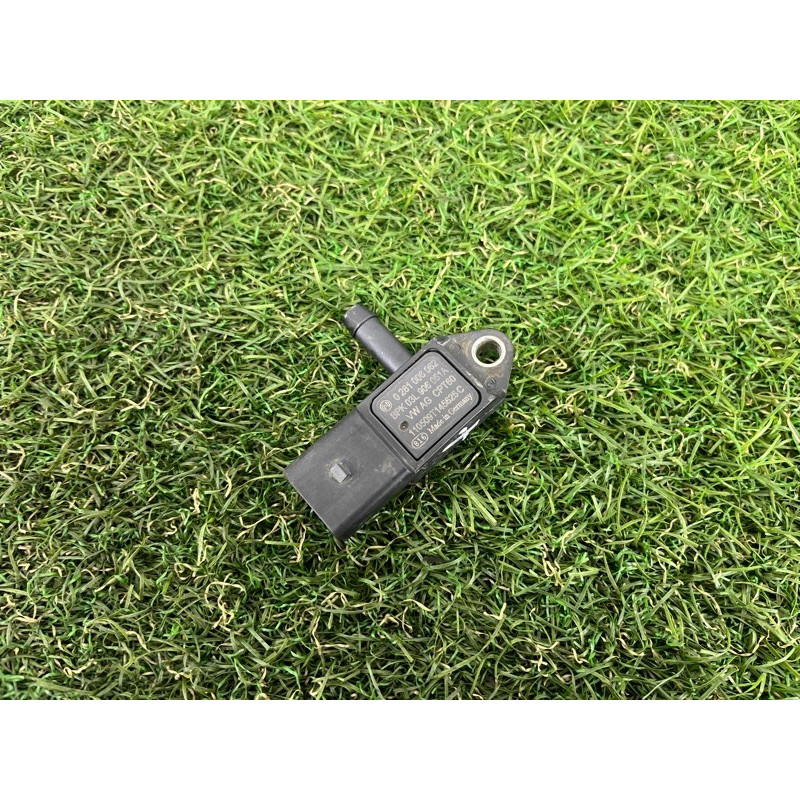 Датчик давления (электрика / датчики) Volkswagen Amarok 2H 2012 2.0 tdi 03L906051A