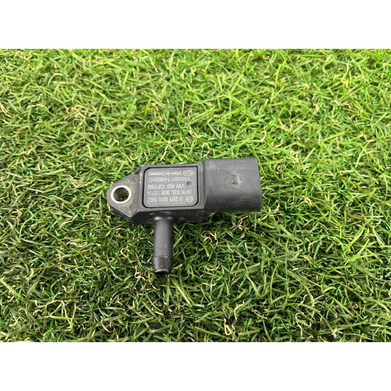 Датчик давления (электрика / датчики) Volkswagen Amarok 2H 2012 2.0 tdi 03L906051A