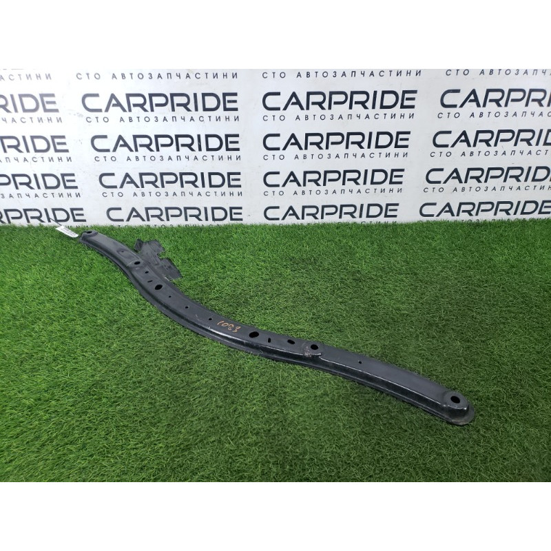 Распорка кузова (кузов и элементы) FORD Focus MK3 2015 2.0 CP9Z5410684A