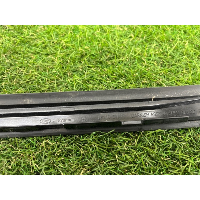 Молдинг лобового стекла (кузов и элементы) Hyundai Santa Fe TM 2019 2.0 GDi Turbo 86140S1000