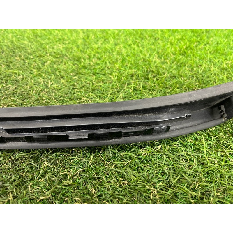 Молдинг лобового стекла (кузов и элементы) Hyundai Santa Fe TM 2019 2.4GDI 86130S1000