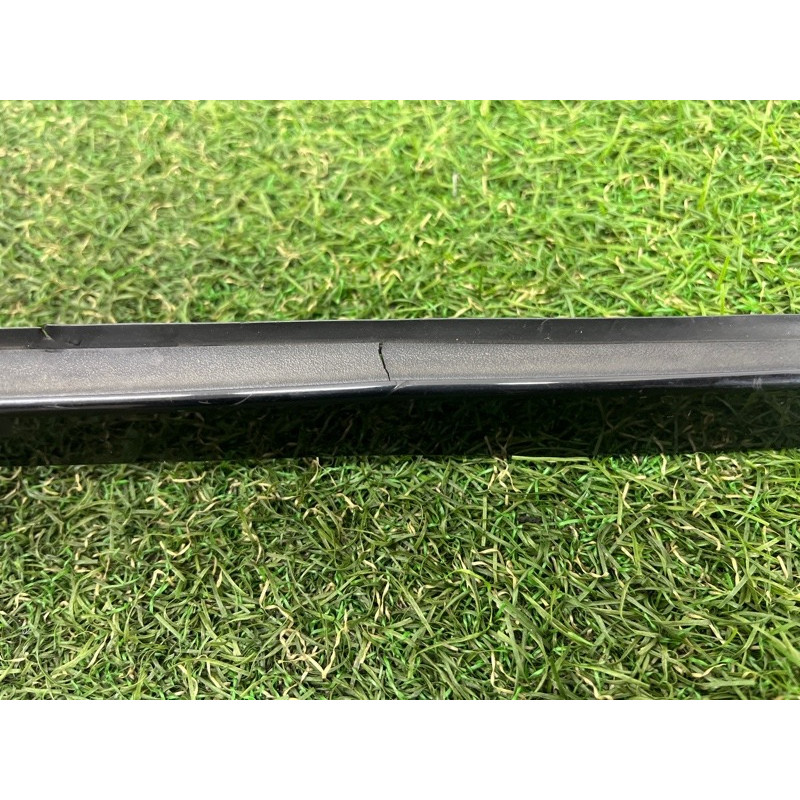 Молдинг лобового стекла (кузов и элементы) Hyundai Santa Fe TM 2019 2.0 GDi Turbo 86130S1000