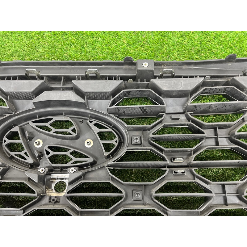 Решетка радиатора (наружные элементы кузова) Hyundai Santa Fe TM 2019 2.4GDI 86350S2100