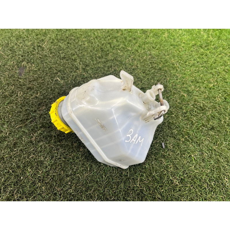 Бачок тормозной жидкости (тормозная система) Volkswagen Amarok 2H 2012 2.0 2H0611303