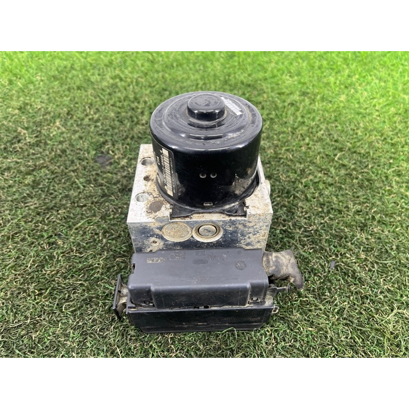 Блок abs (тормозная система) Volkswagen Amarok 2H 2012 2.0 2H0614517C