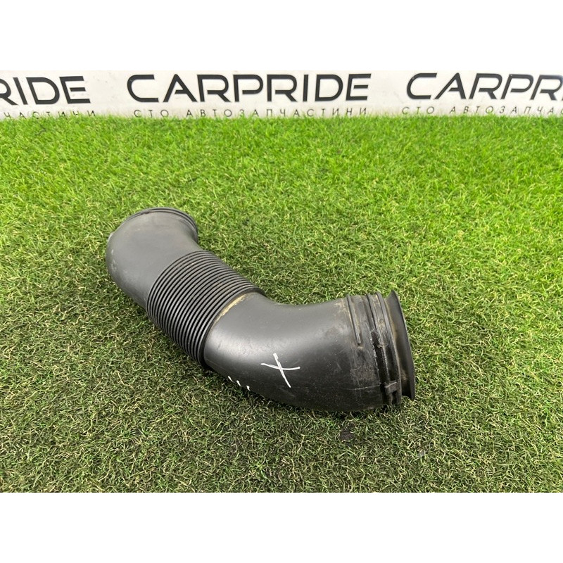 Патрубок воздушного фильтра (впускная система) Volkswagen Amarok 2H 2012 2.0 2H0129618