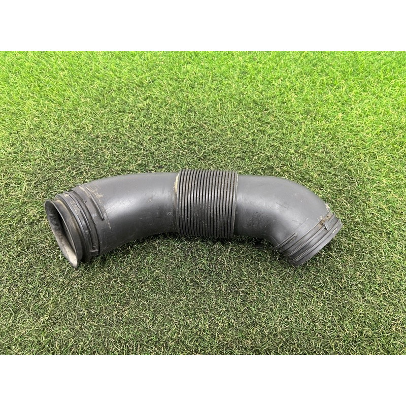 Патрубок воздушного фильтра (впускная система) Volkswagen Amarok 2H 2012 2.0 2H0129618