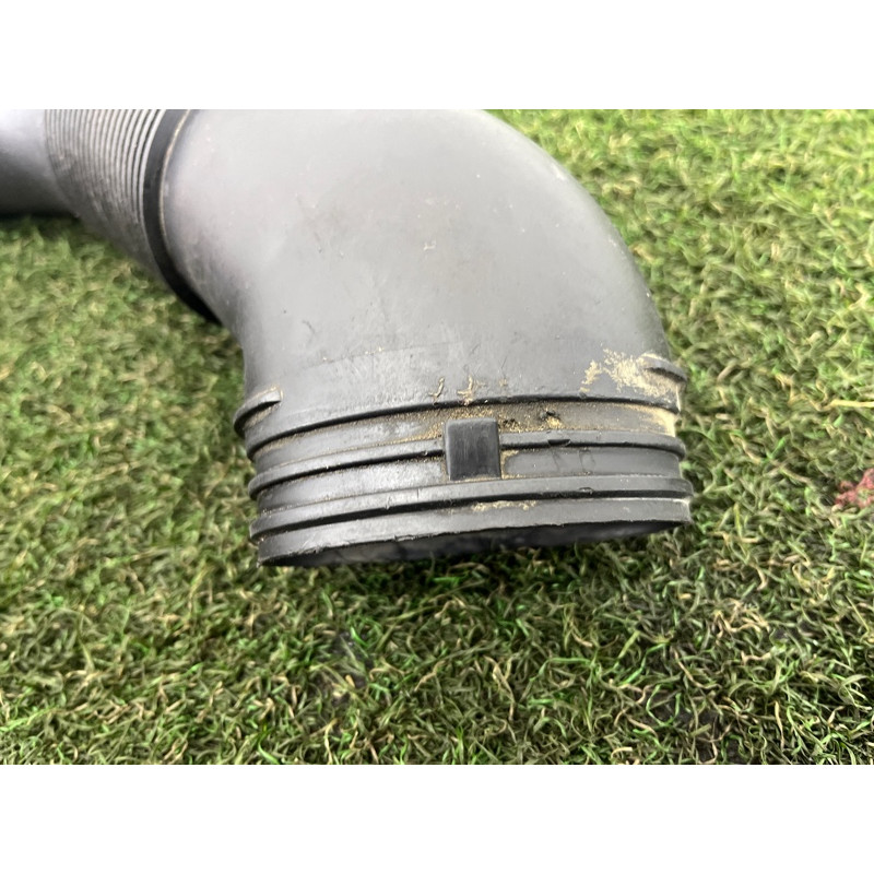 Патрубок воздушного фильтра (впускная система) Volkswagen Amarok 2H 2012 2.0 2H0129618