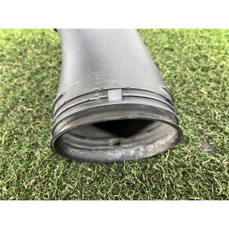 Патрубок воздушного фильтра (впускная система) Volkswagen Amarok 2H 2012 2.0 2H0129618