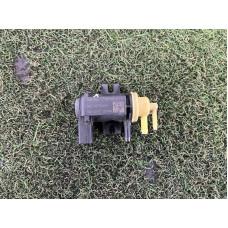 Вакуумный клапан