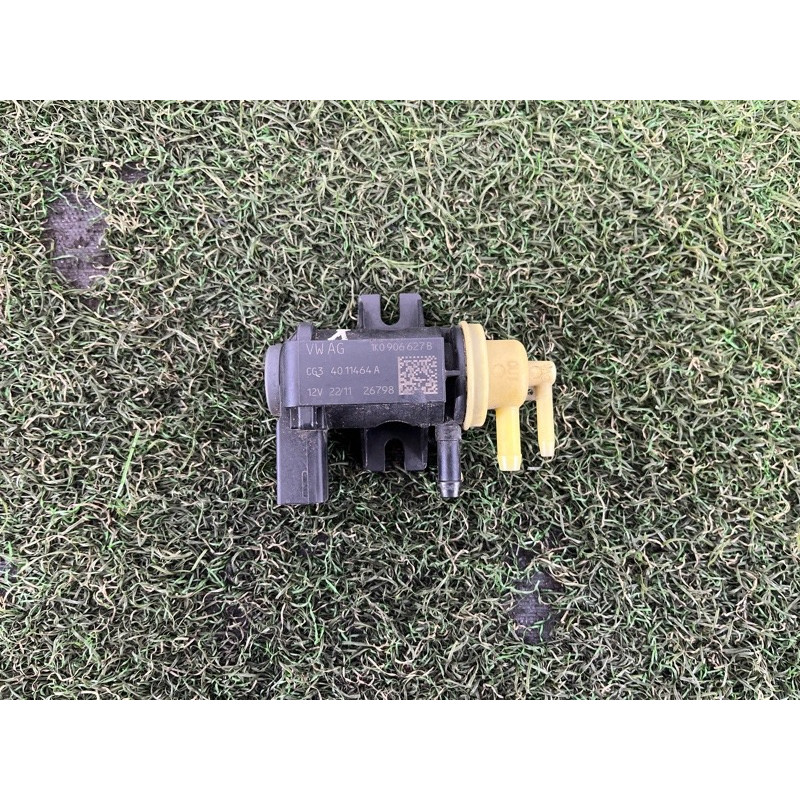 Вакуумный клапан (двигатель и элементы) Volkswagen Amarok 2H 2012 2.0 tdi 1K0906627B