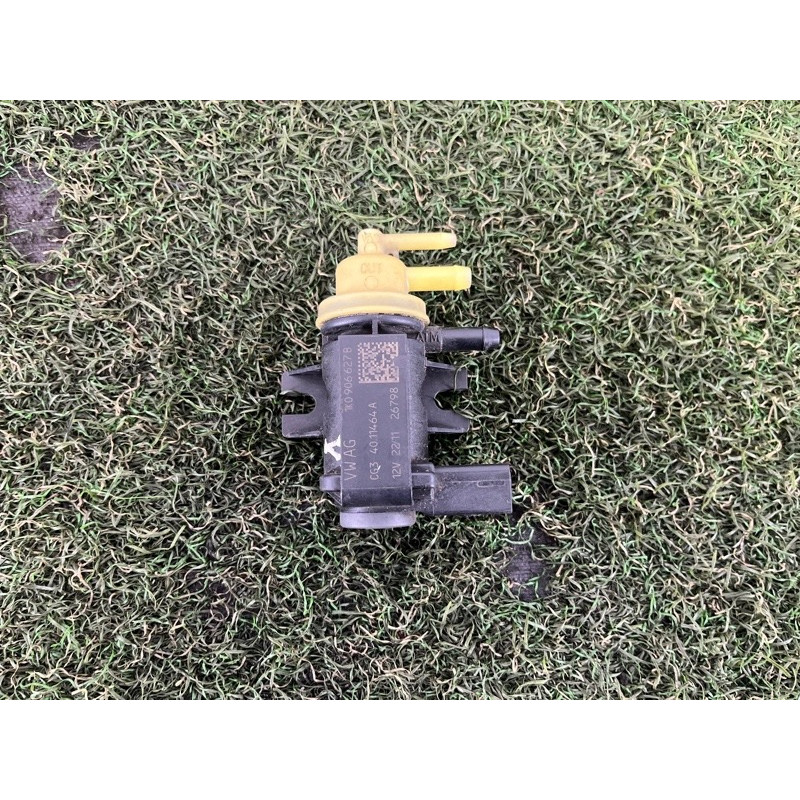 Вакуумный клапан (двигатель и элементы) Volkswagen Amarok 2H 2012 2.0 tdi 1K0906627B