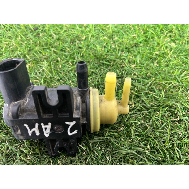 Вакуумный клапан (двигатель и элементы) Volkswagen Amarok 2H 2012 2.0 tdi 1K0906627B