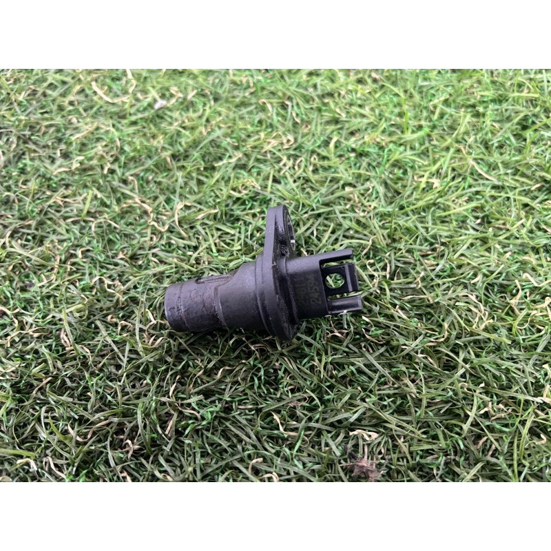 Датчик положения распредвала (электрика двигателя) BMW X3 F25 2012 3.0 13627525014